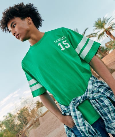 Nouvelle palette de couleurs Categories Tao - t-shirt manches courtes garçon en coton bio vert thème campus