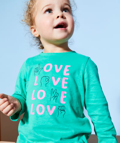 New colours palette Tao Categories - BABY GIRL T-SHIRT IN GREEN ORGANIC COTTON WITH PINK MESSAGE