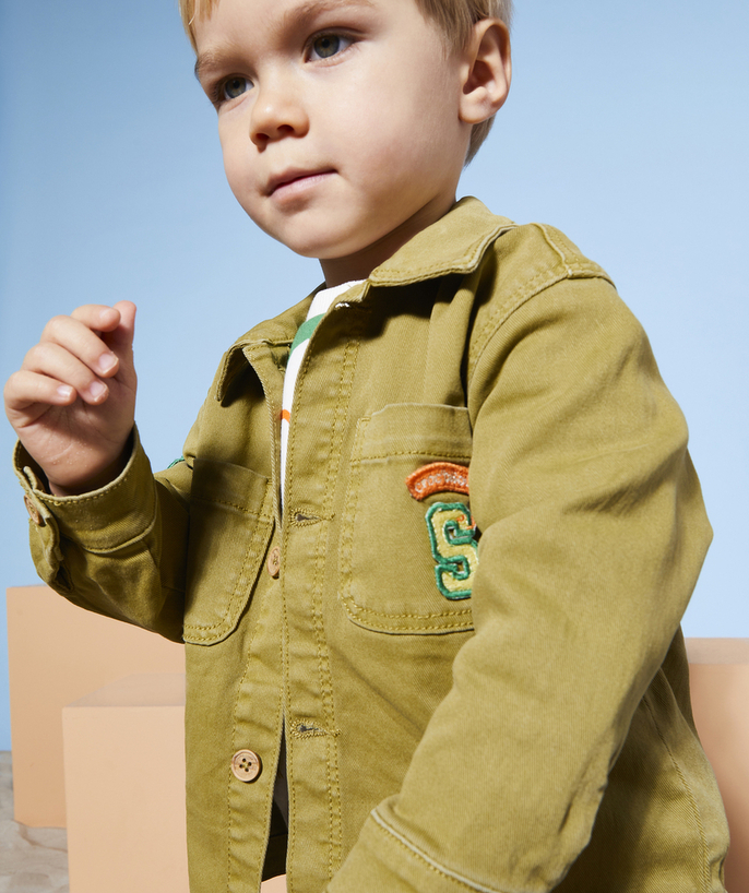 Coat - Padded Jacket - Jacket Tao Categories - BABY BOY JACKET IN GREEN RECYCLED FIBER WITH POCKETS AND PATCHES