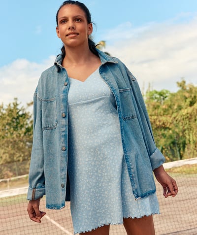 Nastolatka Kategorie TAO - Dziewczęca sukienka z niebieskiej bawełny organicznej z kwiatowym nadrukiem