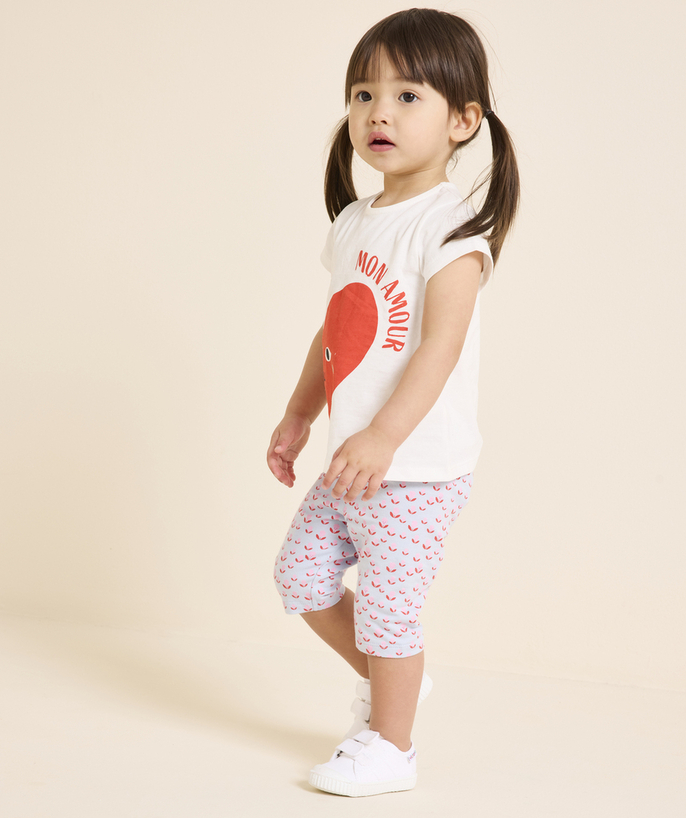 Mała dziewczynka Kategorie TAO - Dziewczęce krótkie legginsy z bawełny organicznej w kolorze niebieskim z kwiatowym nadrukiem