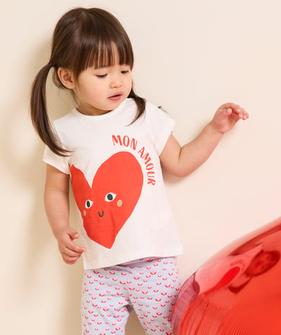 Ubrania Kategorie TAO - Koszulka dla dziewczynki z białej bawełny organicznej z czerwonym motywem serca i wiadomości