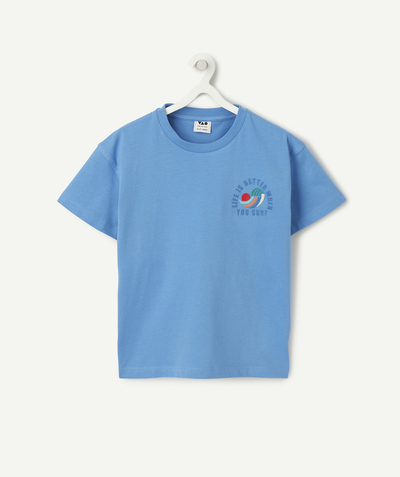 Nowa kolekcja Kategorie TAO - chłopięca koszulka z krótkim rękawem z niebieskiej bawełny organicznej z motywem surferskim