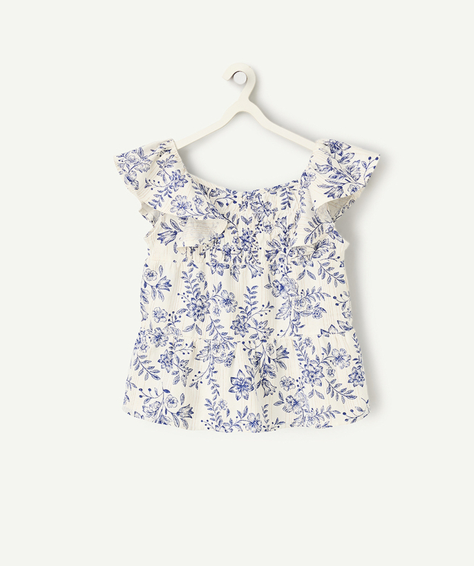 Koszule - Bluzki Kategorie TAO - Dziewczęca koszulka z krótkim rękawem z białej wiskozy z niebieskim kwiatowym nadrukiem