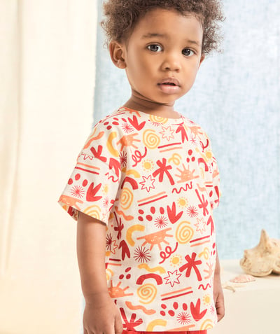 ECODESIGN Kategorie TAO - Dziecięca koszulka z krótkim rękawem z czerwonej, pomarańczowej i żółtej bawełny organicznej z nadrukiem