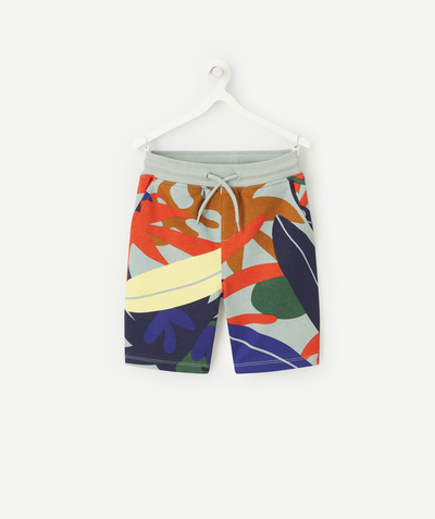 New In Tao Categories - boy's Bermuda shorts in green organic cotton with colorful tropical print