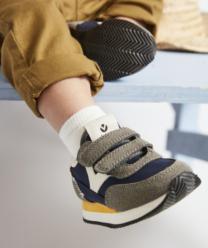 Back to school collection Tao Categories - GREY AND NAVY BLUE ASTRO TRAINERS WITH HOOK AND LOOP FASTENERS