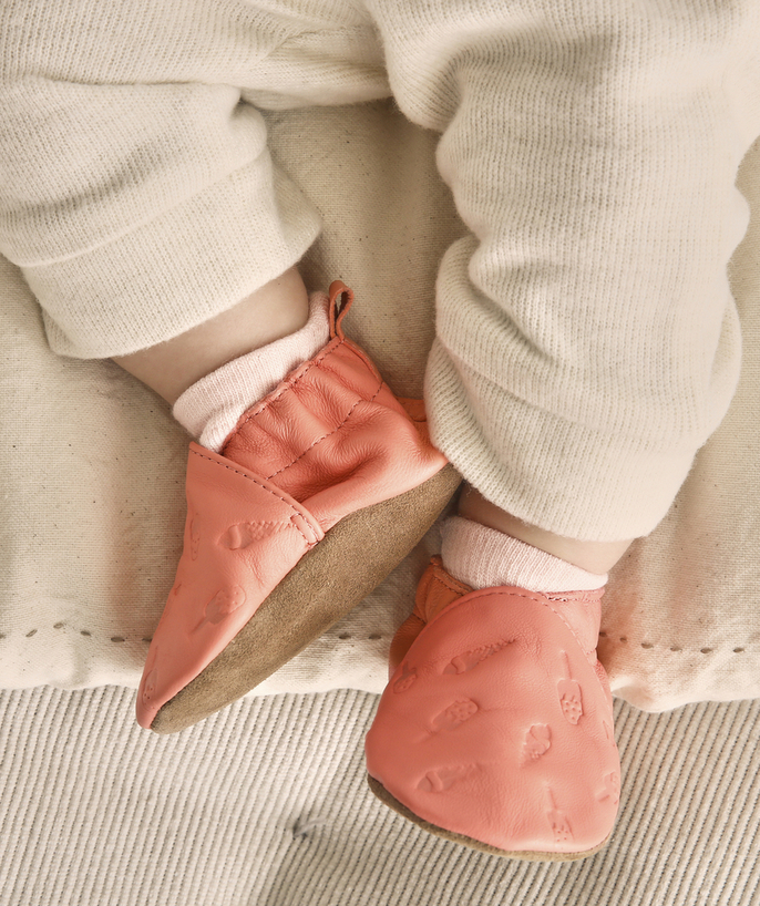 ROBEEZ ® Tao Categories - PINK VEGETABLE TANNED SLIPPERS WITH A DELICIOUS PATTERN OF ICE CREAMS