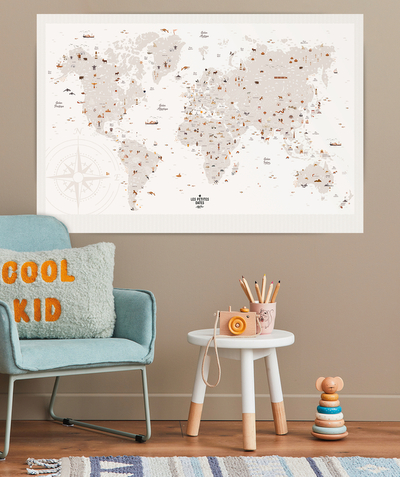 Christmas store Nouvelle Arbo   C - CHILD'S WORLD MAP POSTER