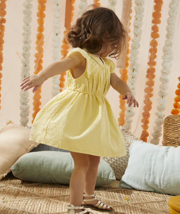 Dress Tao Categories - BABY GIRLS' FLOWING YELLOW DRESS WITH A DOTTED SWISS EFFECT