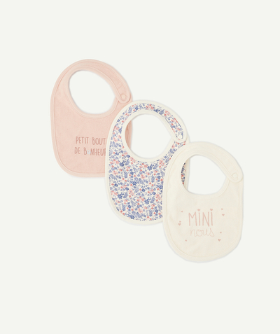 Bibs Nouvelle Arbo   C - PACK OF THREE CREAM AND PINK BIBS WITH MESSAGES AND PRINTED PATTERNS