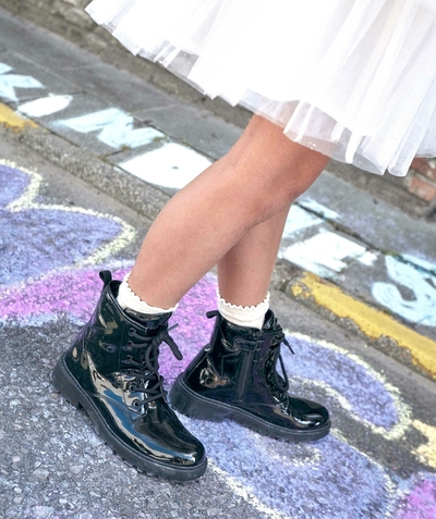 Boots Nouvelle Arbo   C - GIRLS' BLACK PATENT BOOTS