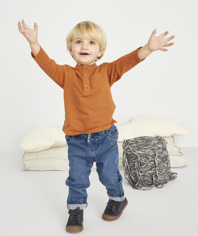 Jeans Tao Categories - BABY BOYS' STRAIGHT DENIM TROUSERS WITH A FLOCKED MESSAGE
