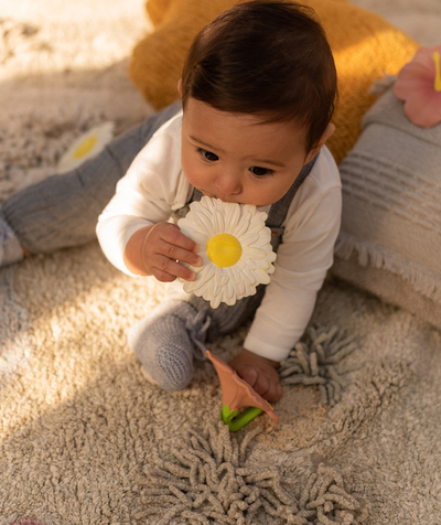 Private sales Tao Categories - DAISY TEETHING TOY
