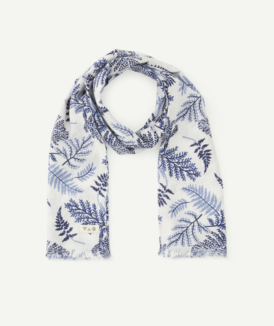 Scarves Nouvelle Arbo   C - BABY BOYS' SCARF IN WHITE COTTON PRINTED WITH BLUE LEAVES