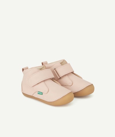 KICKERS ® Tao Categories - BABY GIRLS' SABIO PALE PINK LEATHER BOOTIES WITH HOOK AND LOOP FASTENING