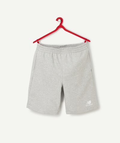 New collection Nouvelle Arbo   C - BOYS' GREY ESSENTIALS STACKED LOGO SHORTS