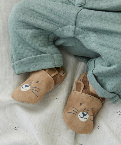 New collection Nouvelle Arbo   C - BABY BOYS' BROWN LEATHER BOOTIES WITH CAT MOTIFS