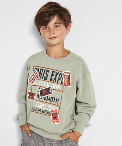Bons plans Nouvelle Arbo   C - BOYS' GREEN RECYCLED FIBRE SWEATSHIRT WITH UNIVERSAL EXHIBITION THEME
