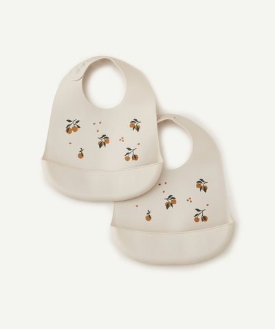 Nieuw Nouvelle Arbo   C - PACK OF TWO BEIGE TILDA SILICONE BIBS WITH PEACH MOTIFS