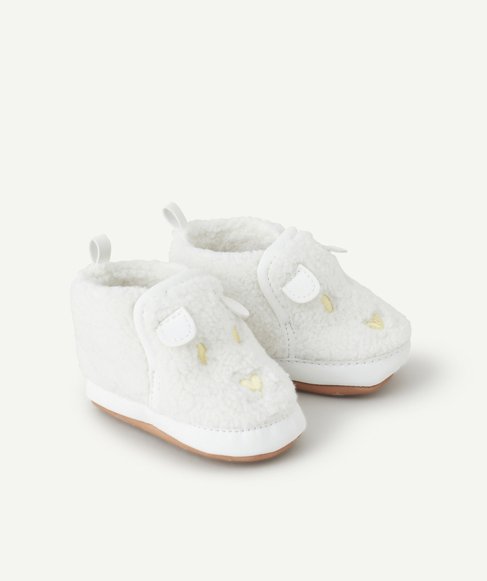 Christmas store Tao Categories - A PAIR OF BABY GIRLS' BOOTIES IN WHITE SHERPA WITH YELLOW EMBROIDERY