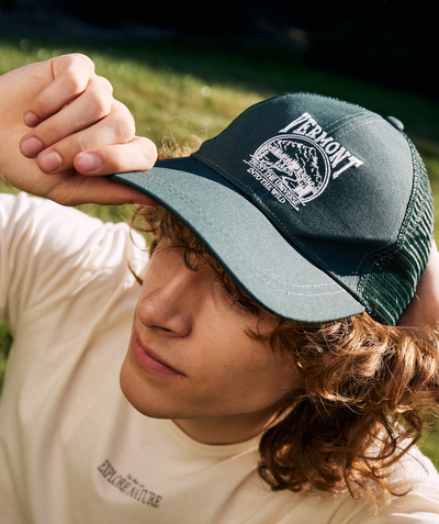 Boy Nouvelle Arbo   C - GREEN CAP WITH VERMONT-THEMED EMBROIDERY