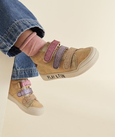 Shoes, booties Tao Categories - BABY GIRLS' GOLD-TONE HIGH-TOP TRAINERS WITH VELCRO FASTENING