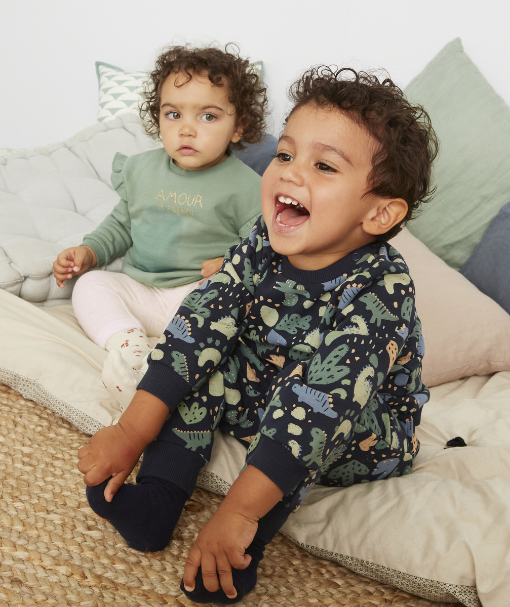 Le sweat bleu marine en fibres recyclées imprimé animalier - 6 M