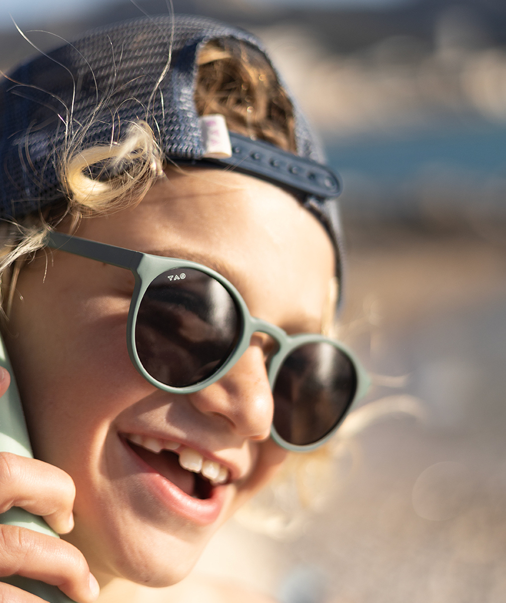 Lunettes de soleil vertes en plastique recyclé - TU